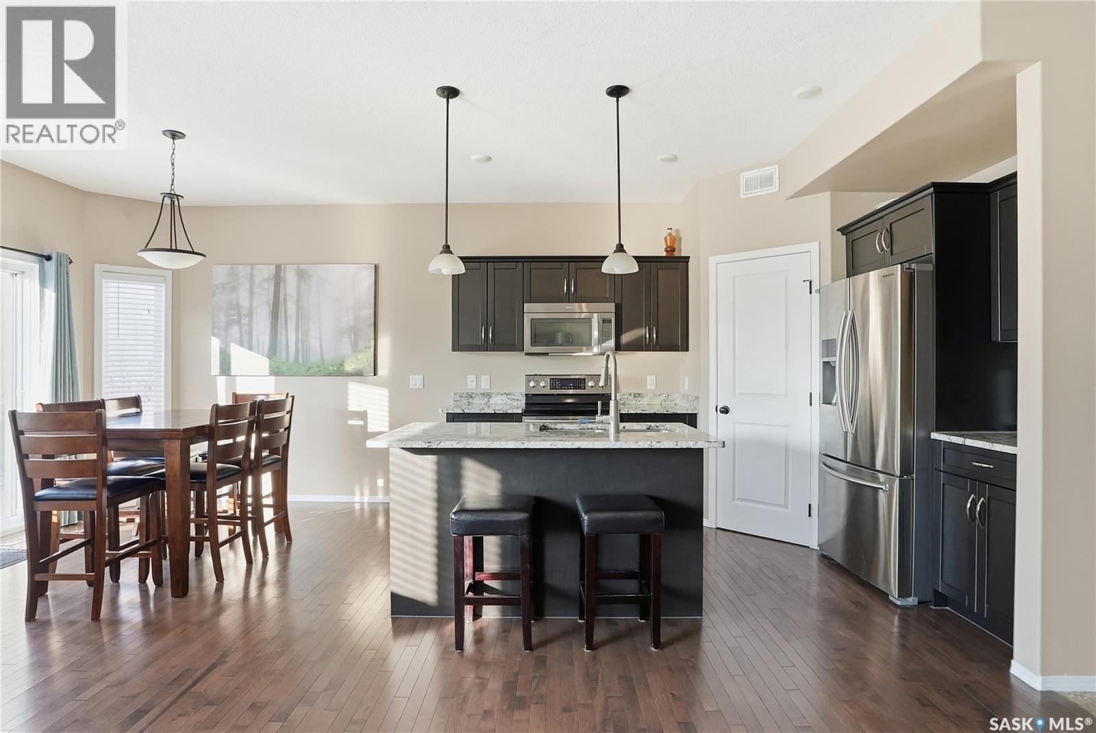 138 Lehrer Close, Saskatoon, Saskatchewan  S7R 0L3 - Photo 7 - SK024807