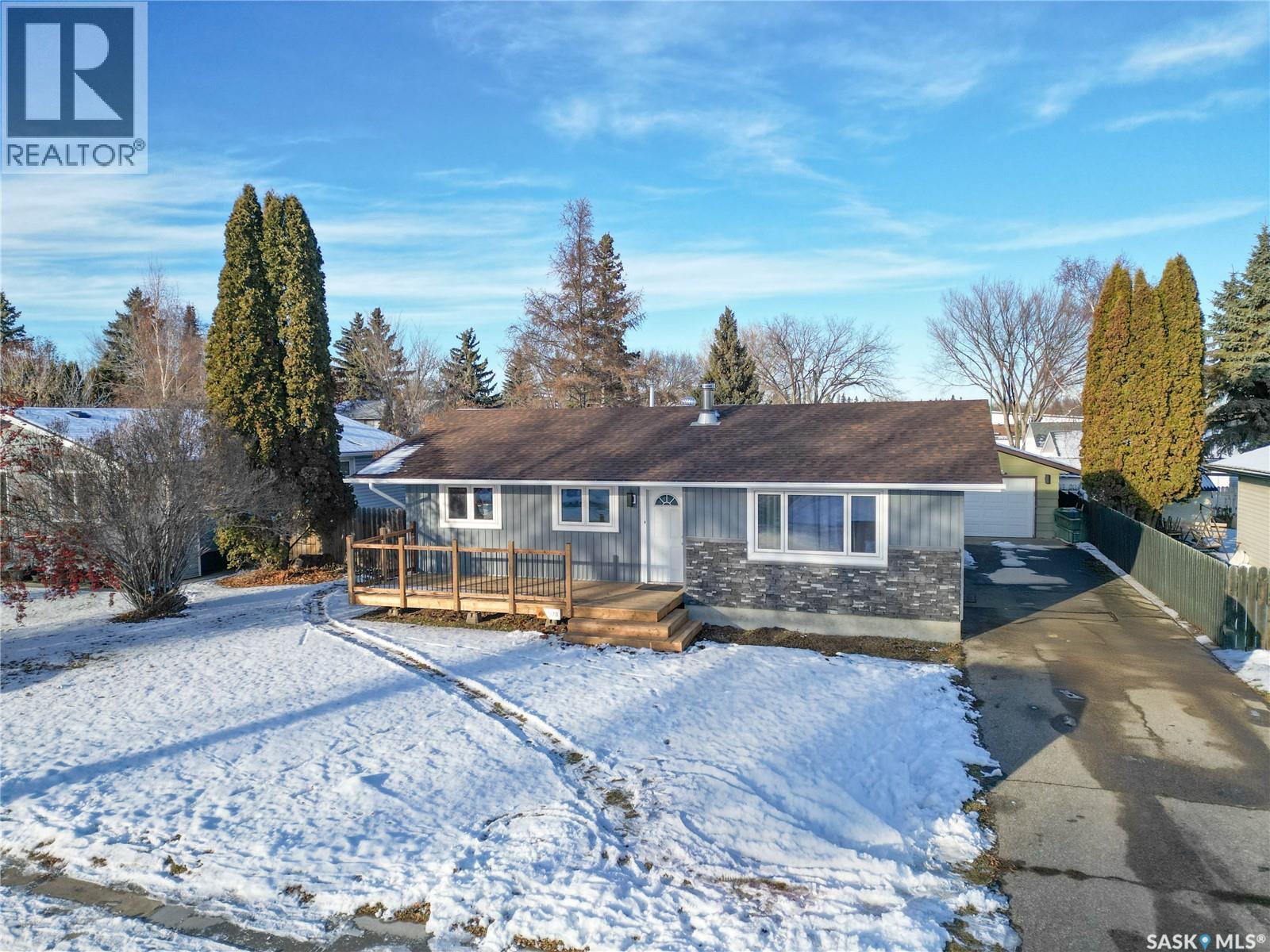 978 Fraser PLACE, Prince Albert, Saskatchewan