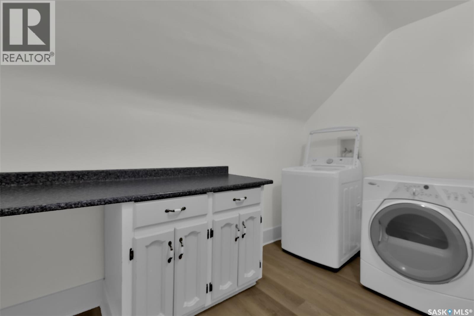 902 A-B 4th Avenue, Regina, Saskatchewan  S4N 3Y8 - Photo 12 - SK024752