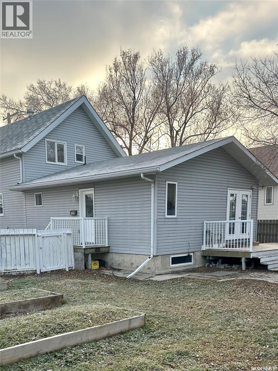 902 A-B 4th Avenue, Regina, Saskatchewan  S4N 3Y8 - Photo 34 - SK024752