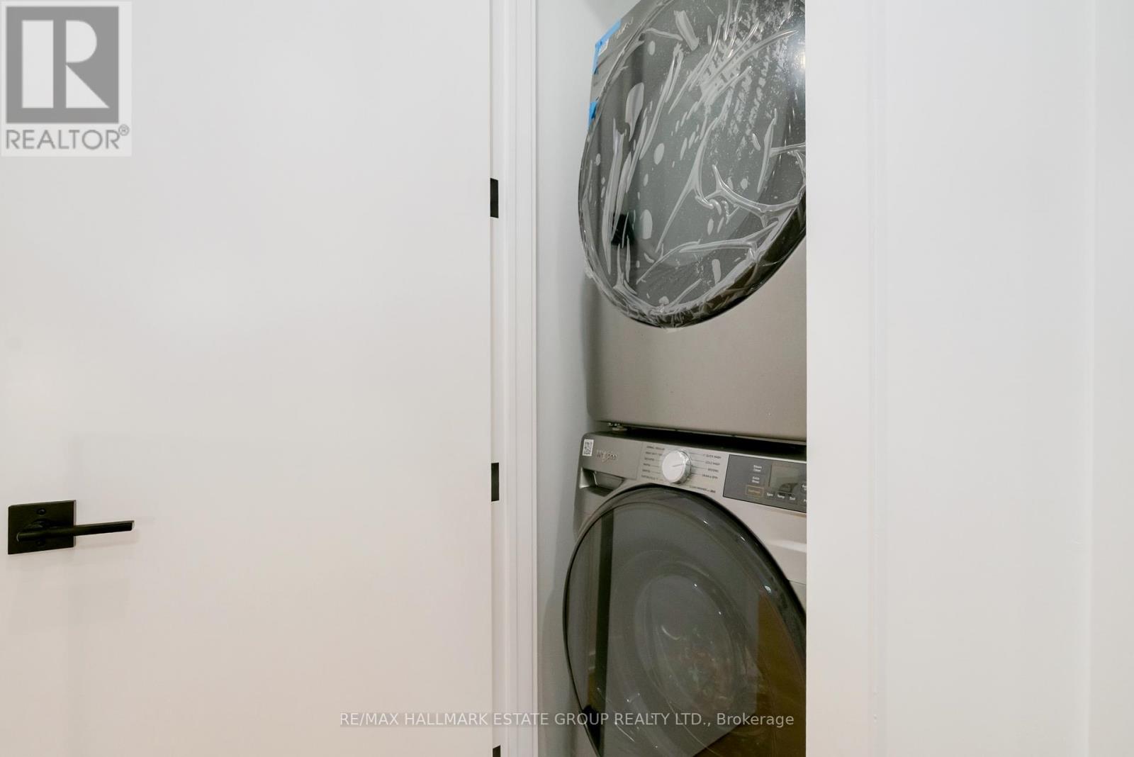 39 Lewis Street, Toronto, Ontario  M4M 2H2 - Photo 19 - E12581910