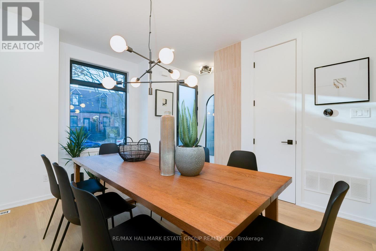 39 Lewis Street, Toronto, Ontario  M4M 2H2 - Photo 6 - E12581910