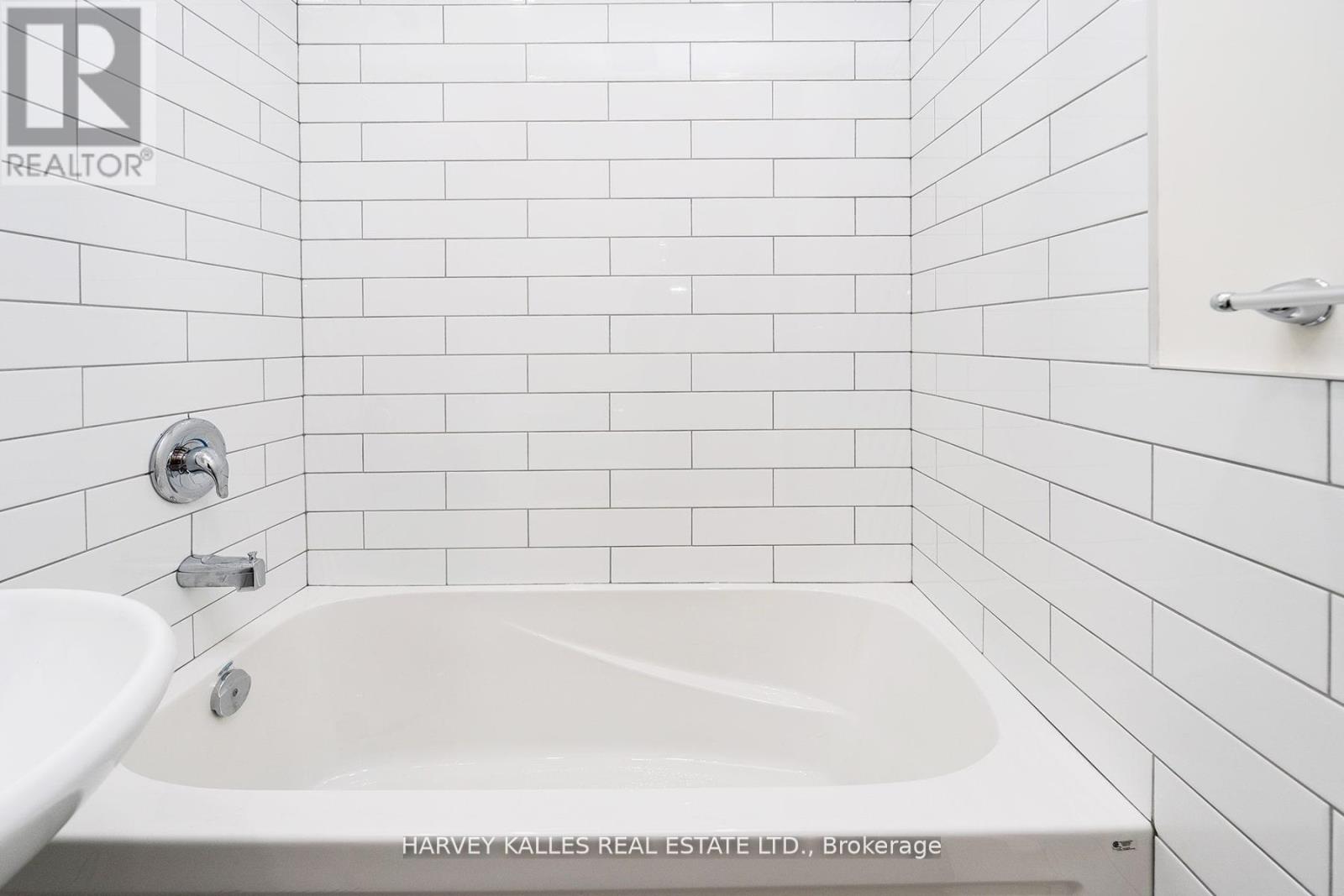 405 - 1751 Victoria Park Avenue, Toronto, Ontario  M1R 1S1 - Photo 22 - E12581920