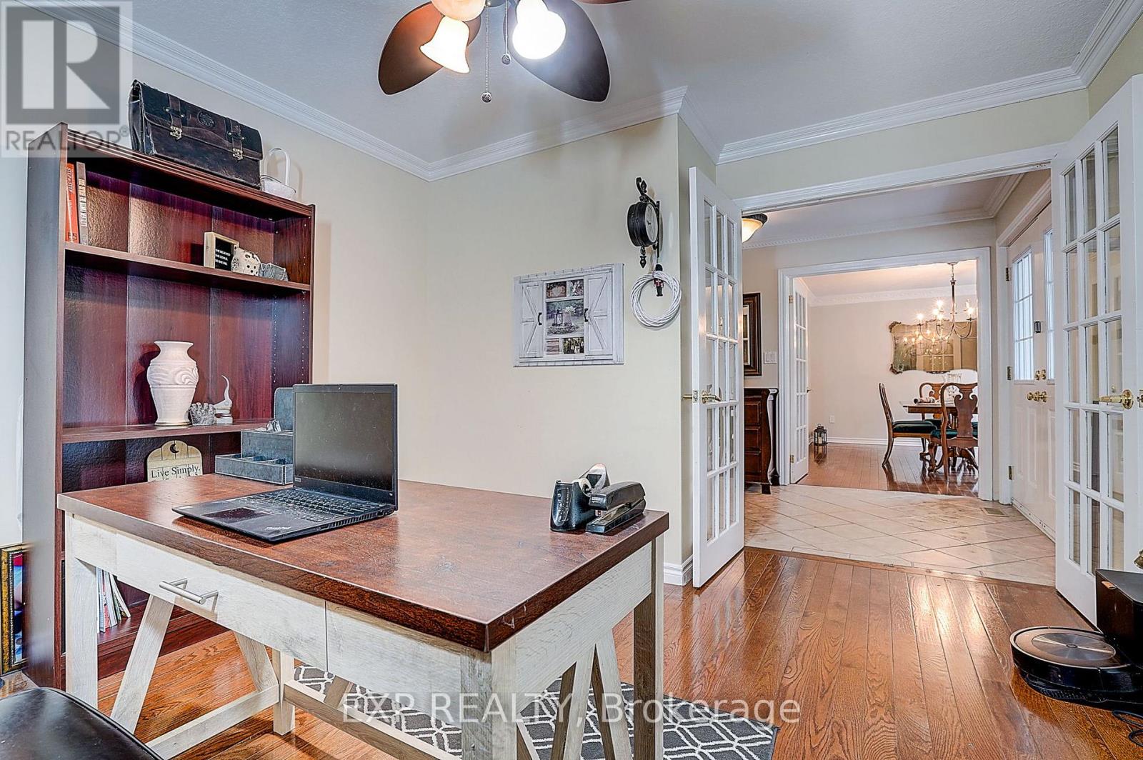 8327 Old Homestead Road, Georgina, Ontario  L0E 1N0 - Photo 7 - N12581858