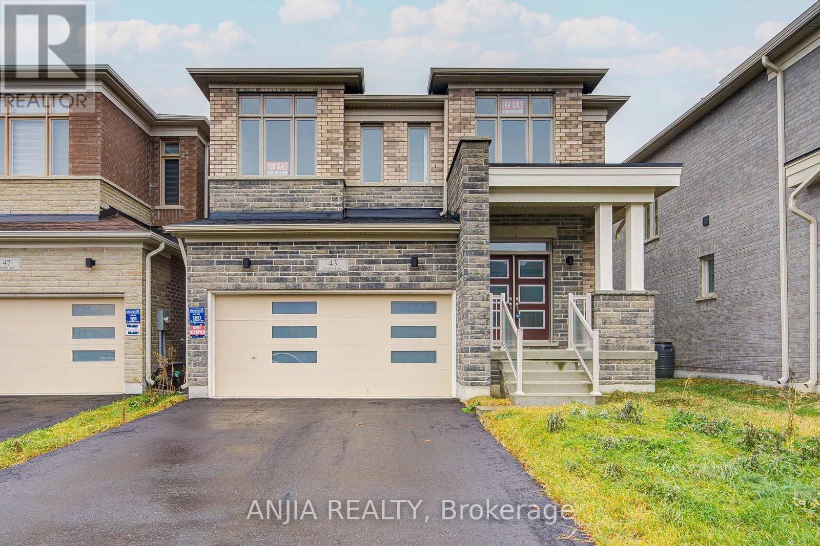 43 Sambro Lane, Whitchurch-Stouffville, Ontario  L4A 0S1 - Photo 2 - N12581860