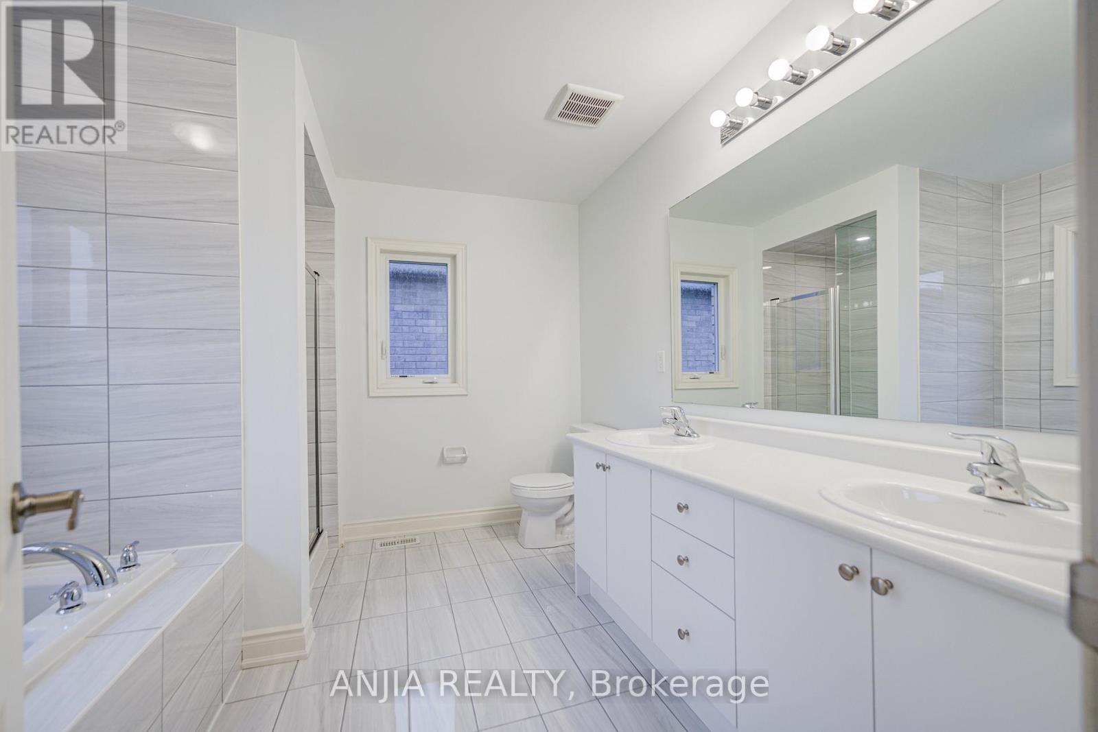 43 Sambro Lane, Whitchurch-Stouffville, Ontario  L4A 0S1 - Photo 36 - N12581860