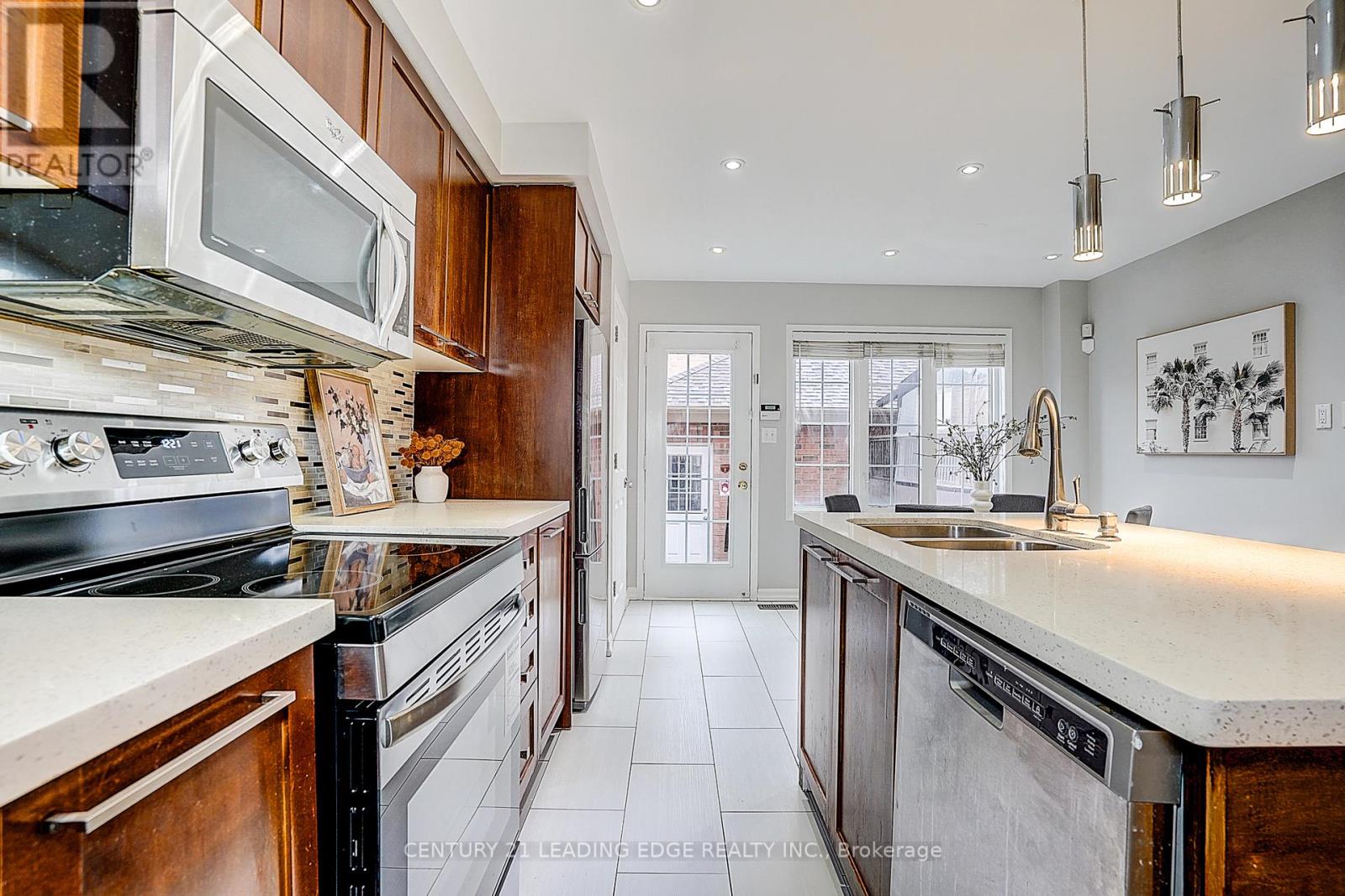 479 White's Hil Avenue, Markham, Ontario  L6B 0J8 - Photo 16 - N12581866