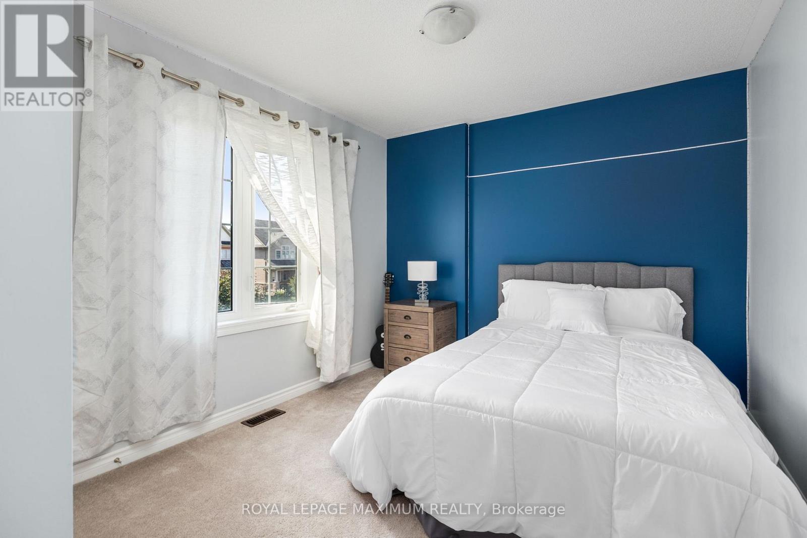 32 Battalion Drive, Essa (Angus), Ontario  L0M 1B4 - Photo 33 - N12581908