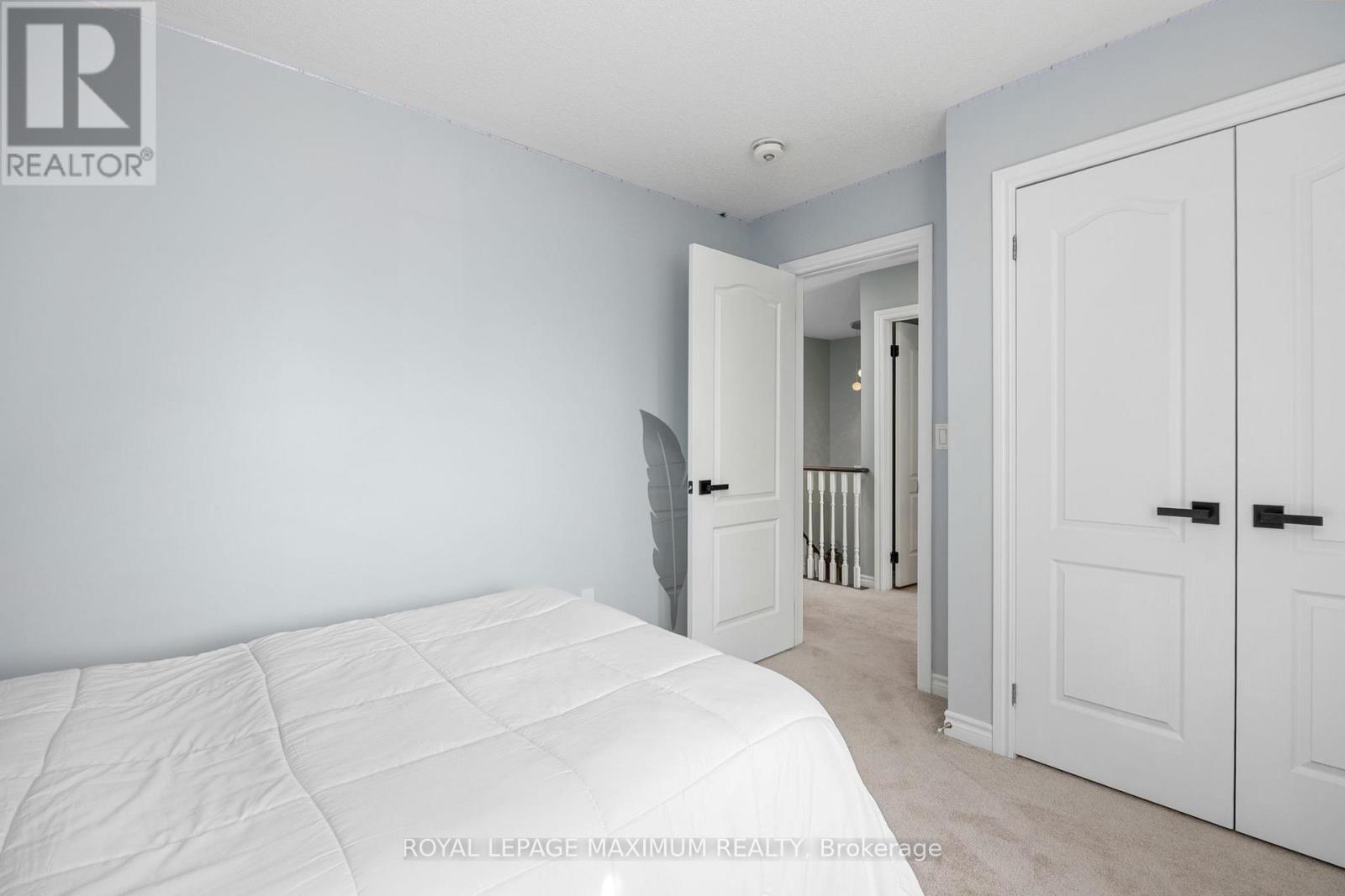 32 Battalion Drive, Essa (Angus), Ontario  L0M 1B4 - Photo 34 - N12581908