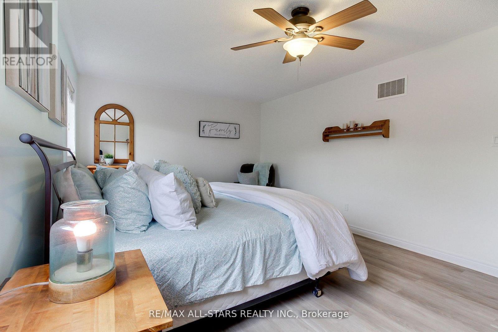 20 James Ratcliff Avenue, Whitchurch-Stouffville, Ontario  L4A 1P3 - Photo 22 - N12581914