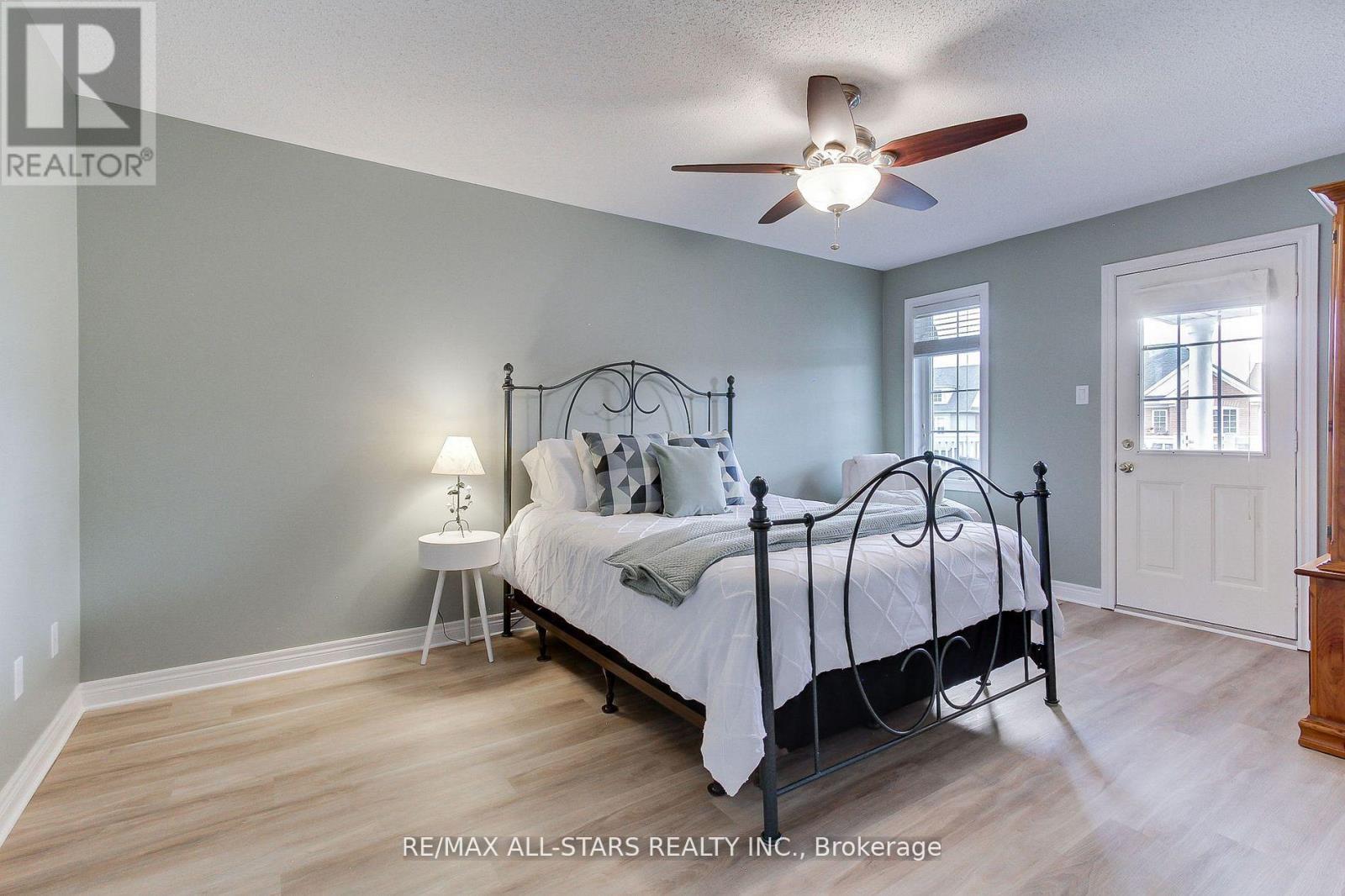 20 James Ratcliff Avenue, Whitchurch-Stouffville, Ontario  L4A 1P3 - Photo 30 - N12581914