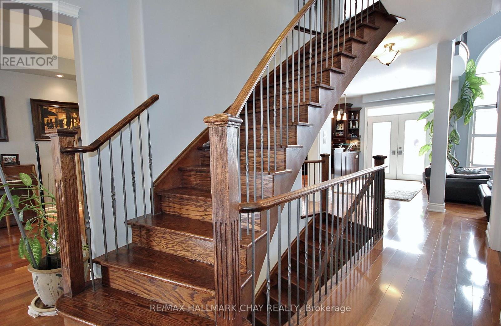 1185 Mitchell Court, Innisfil, Ontario  L9S 5A5 - Photo 10 - N12581946