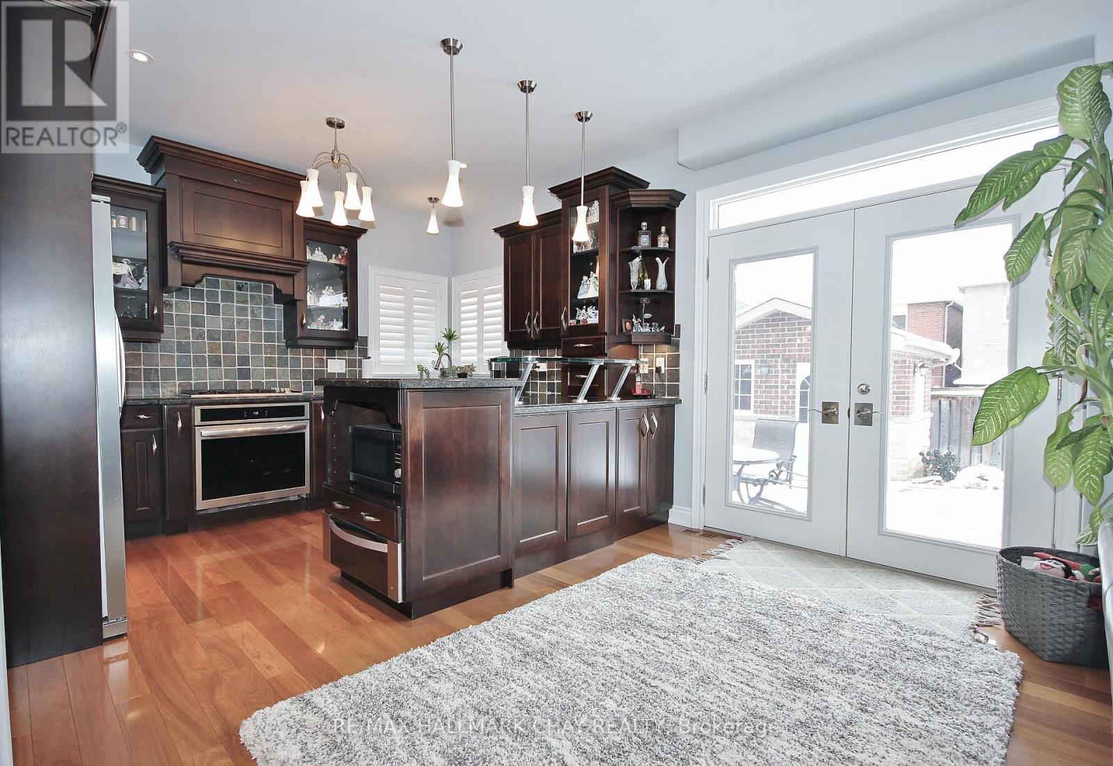 1185 Mitchell Court, Innisfil, Ontario  L9S 5A5 - Photo 14 - N12581946