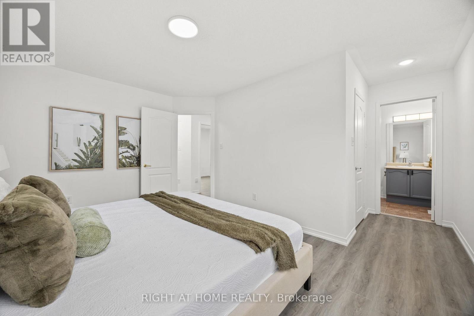 8 Diana Way, Barrie (Innis-Shore), Ontario  L4M 7H2 - Photo 21 - S12581872