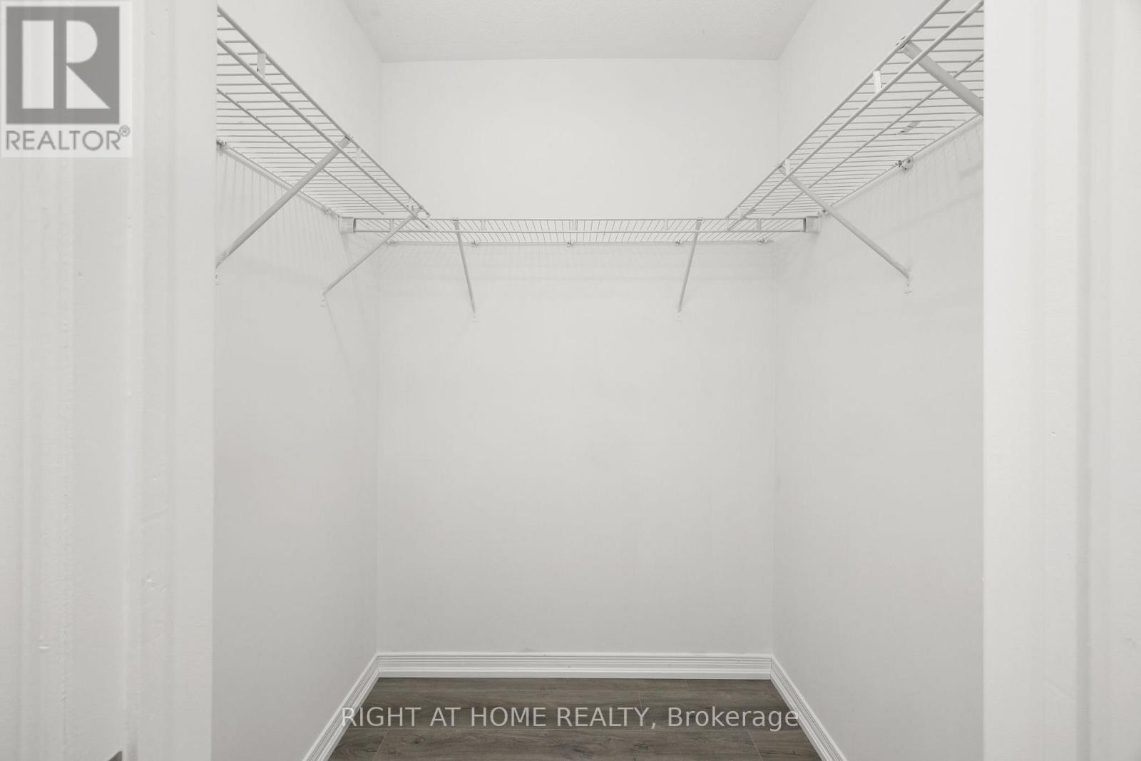 8 Diana Way, Barrie (Innis-Shore), Ontario  L4M 7H2 - Photo 23 - S12581872