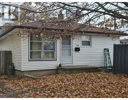 14 WHITING AVENUE, Oshawa, Ontario
