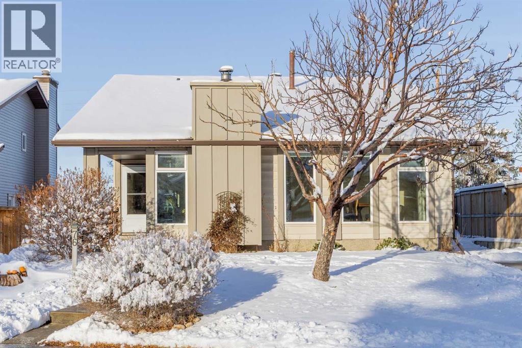 76 Bedford Circle Ne, Calgary, Alberta  T3K 1L1 - Photo 1 - A2272819