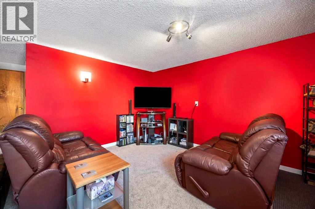 76 Bedford Circle Ne, Calgary, Alberta  T3K 1L1 - Photo 28 - A2272819