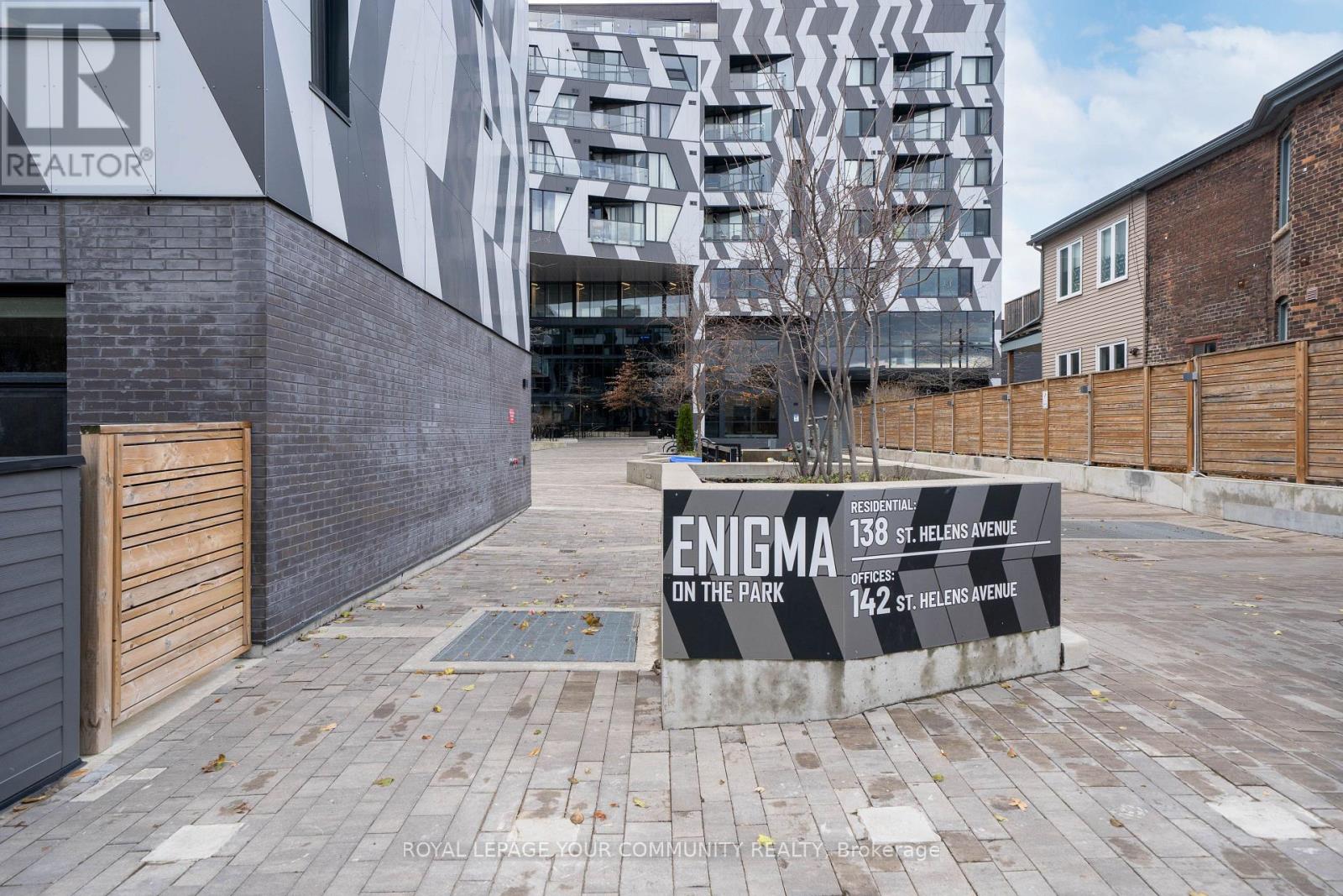 602 - 138 St. Helens Avenue, Toronto, Ontario  M6H 0B8 - Photo 2 - C12581876