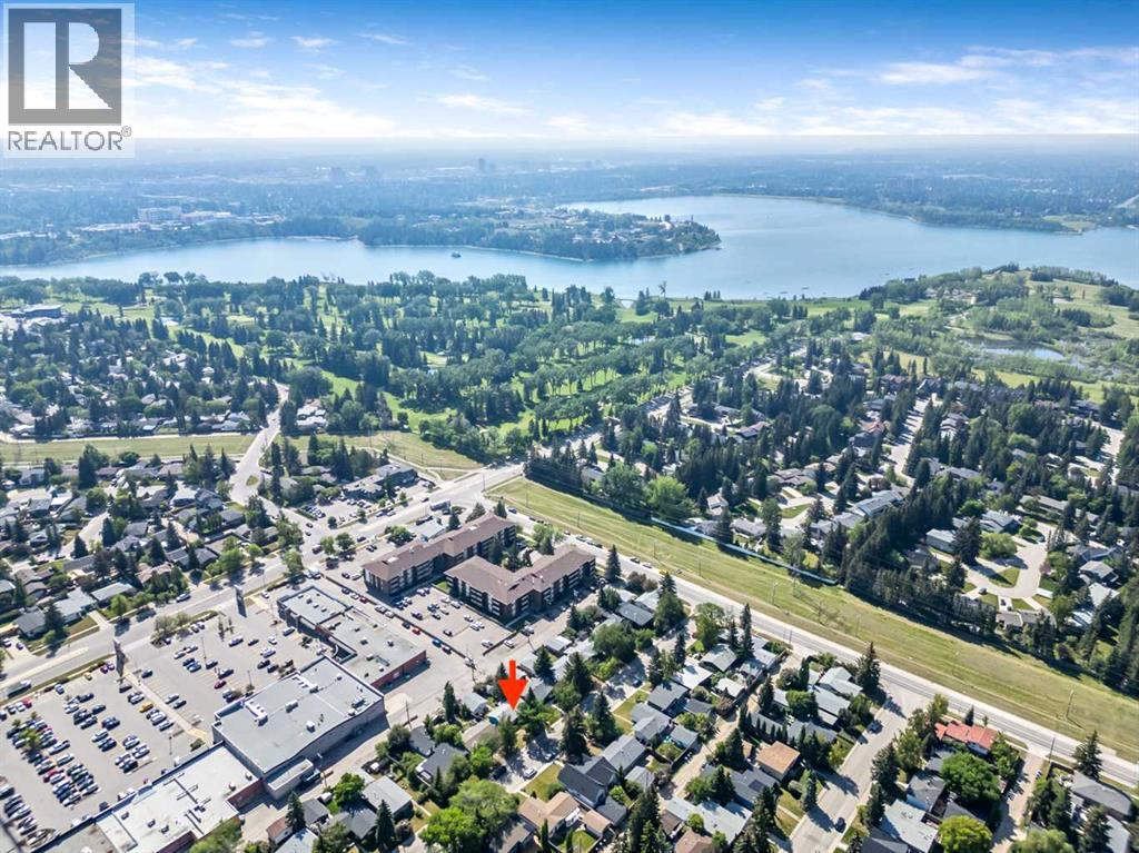 2628 Lionel Crescent Sw, Calgary, Alberta  T3E 6B1 - Photo 37 - A2229831