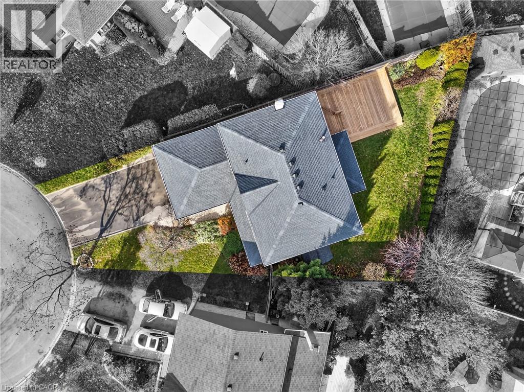 2347 Tweedsmuir Court, Burlington, Ontario  L7P 4K9 - Photo 41 - 40789063