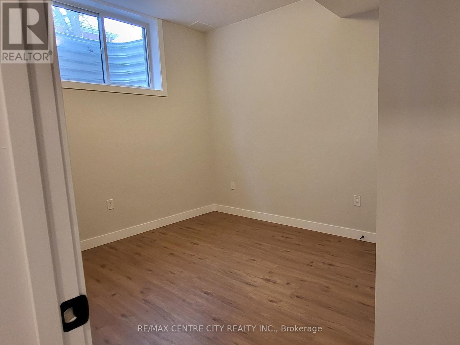 Lower - 9 Oak Street, Bayham, Ontario  N0J 1Z0 - Photo 10 - X12582152