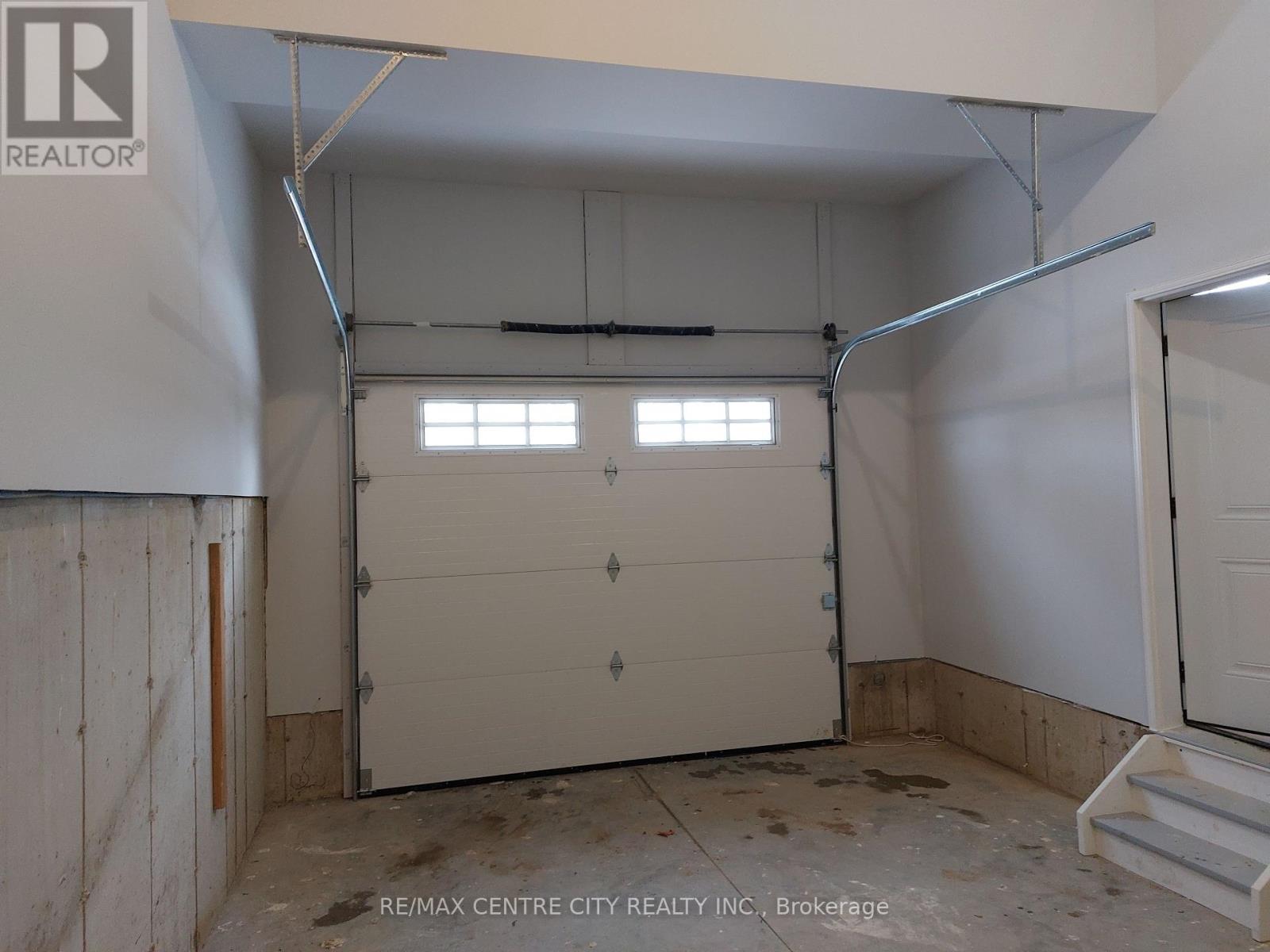 Lower - 9 Oak Street, Bayham, Ontario  N0J 1Z0 - Photo 3 - X12582152