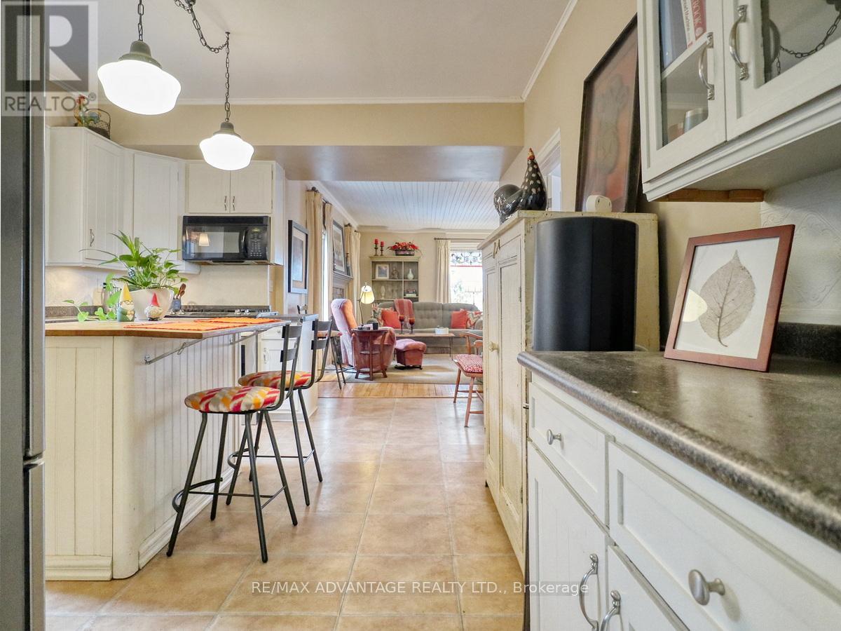 9907 Littlewood Drive, Middlesex Centre, Ontario  N6P 1P3 - Photo 12 - X12582186