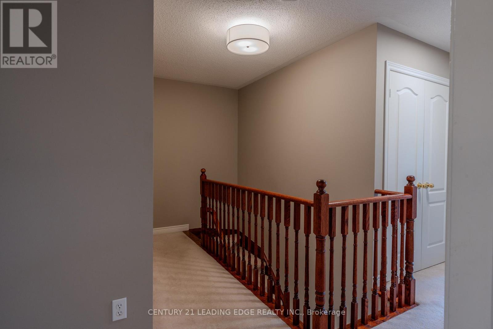 23 Northgrove Crescent, Whitby, Ontario  L1M 2M9 - Photo 23 - E12581950