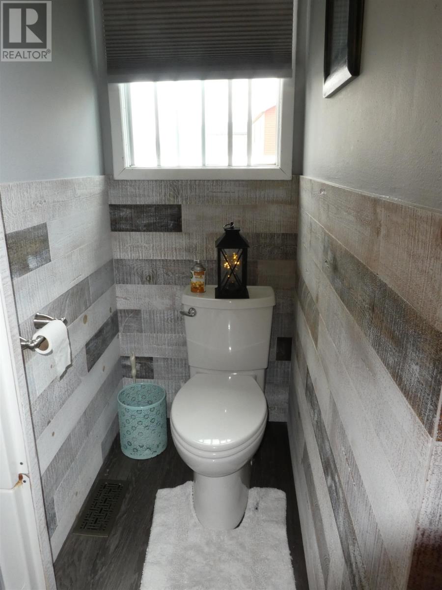 337 Garnet Dr, Beardmore, Ontario  P0T 1G0 - Photo 23 - TB252531