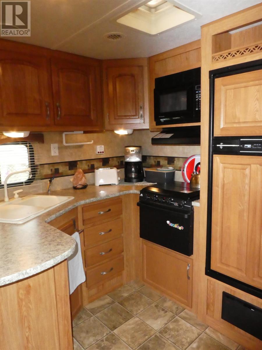 337 Garnet Dr, Beardmore, Ontario  P0T 1G0 - Photo 40 - TB252531