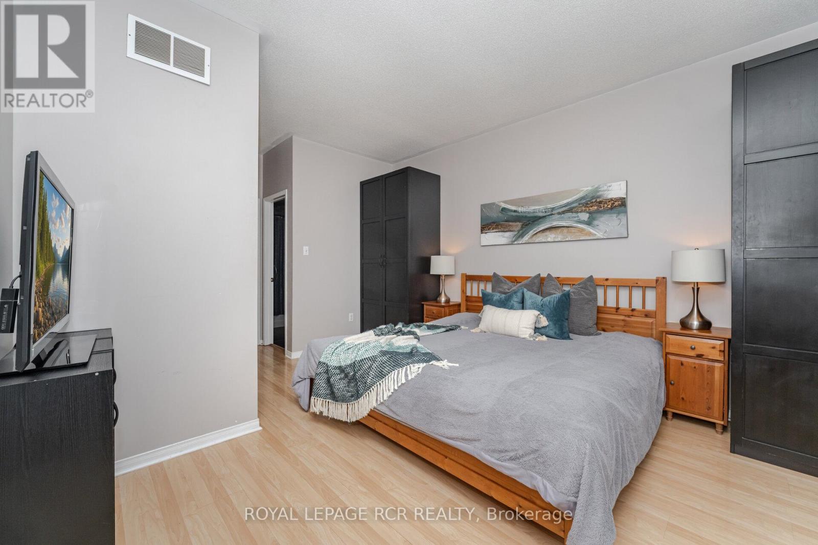 119 Sundridge Street, Brampton, Ontario  L7A 1J8 - Photo 14 - W12581886