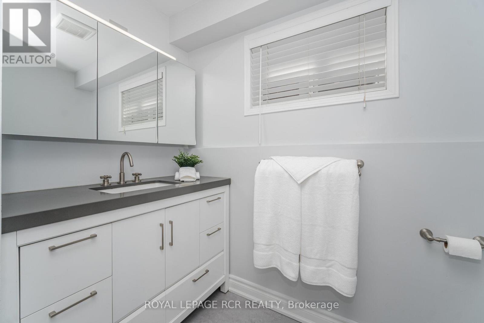 119 Sundridge Street, Brampton, Ontario  L7A 1J8 - Photo 23 - W12581886