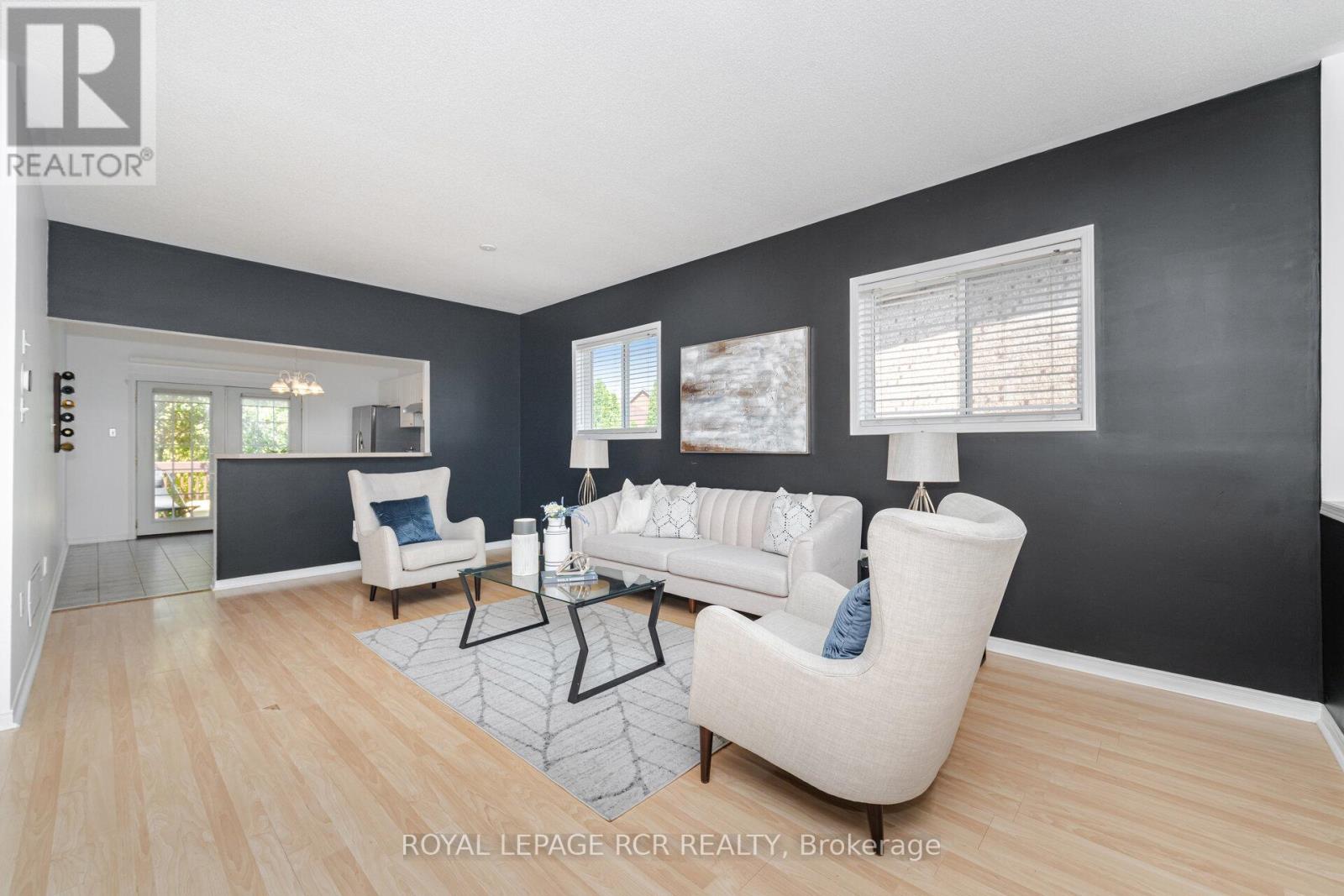 119 Sundridge Street, Brampton, Ontario  L7A 1J8 - Photo 6 - W12581886