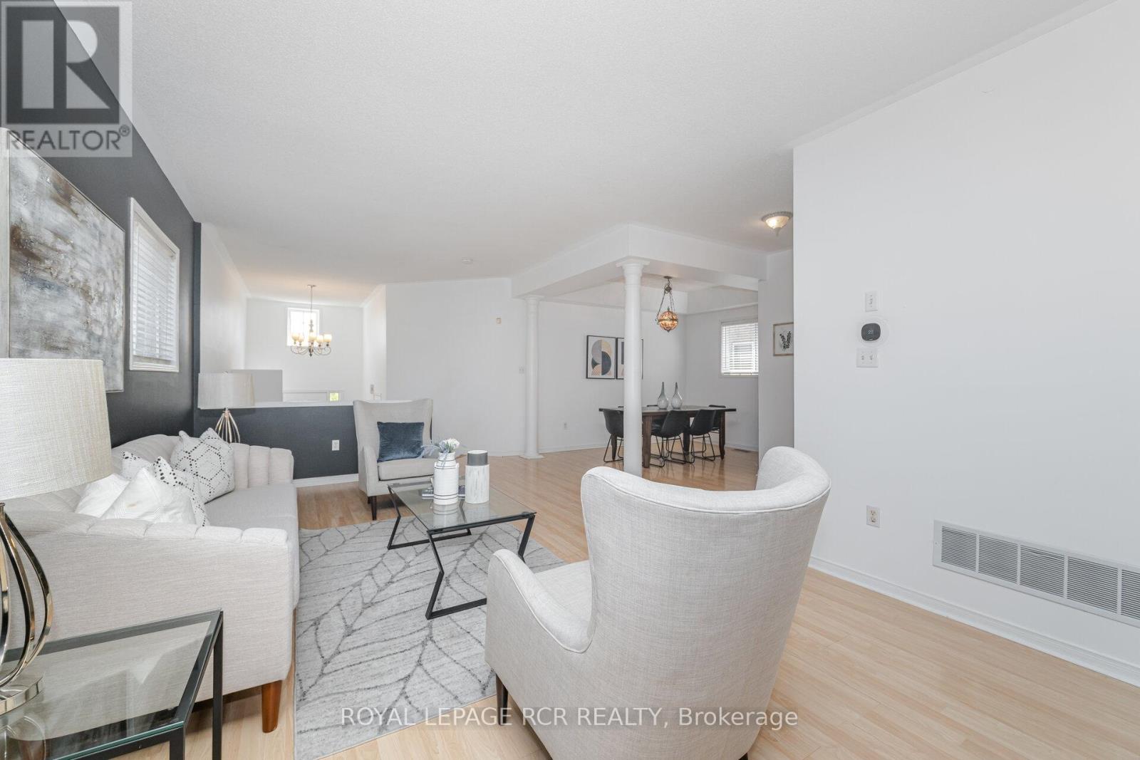 119 Sundridge Street, Brampton, Ontario  L7A 1J8 - Photo 8 - W12581886