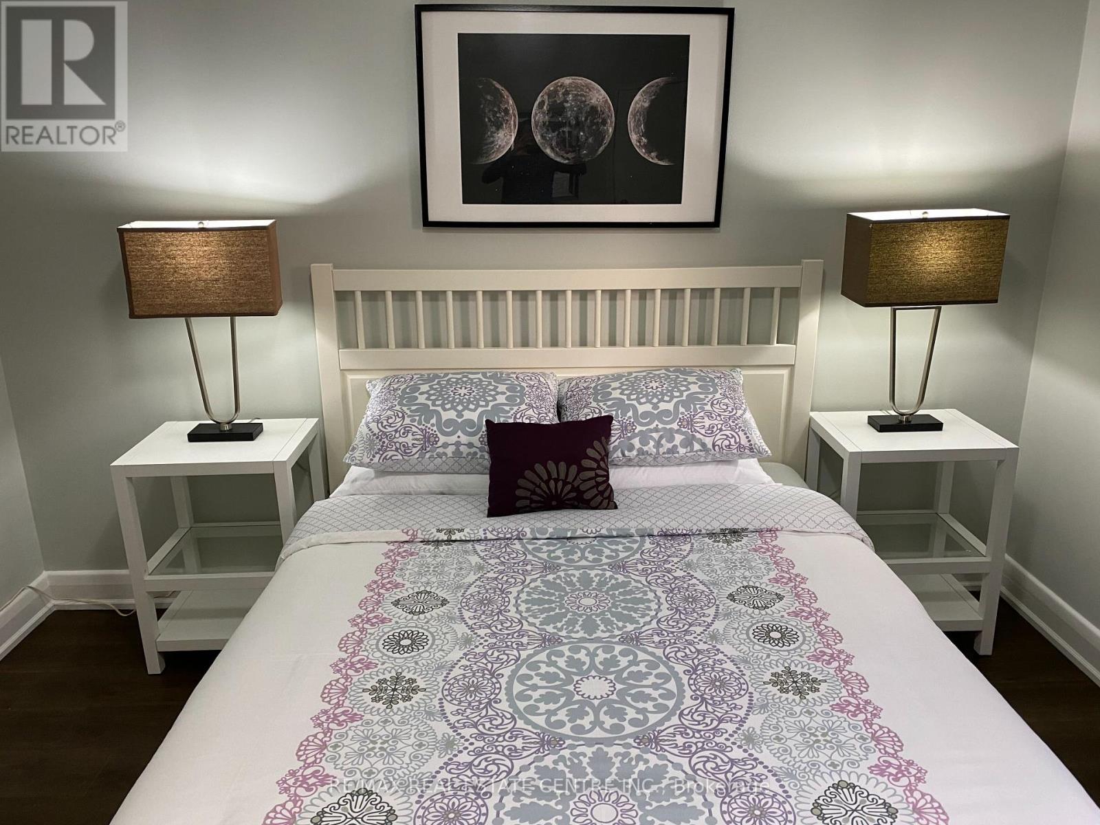 30 Pine Avenue N, Mississauga, Ontario  L5H 2P9 - Photo 15 - W12581894