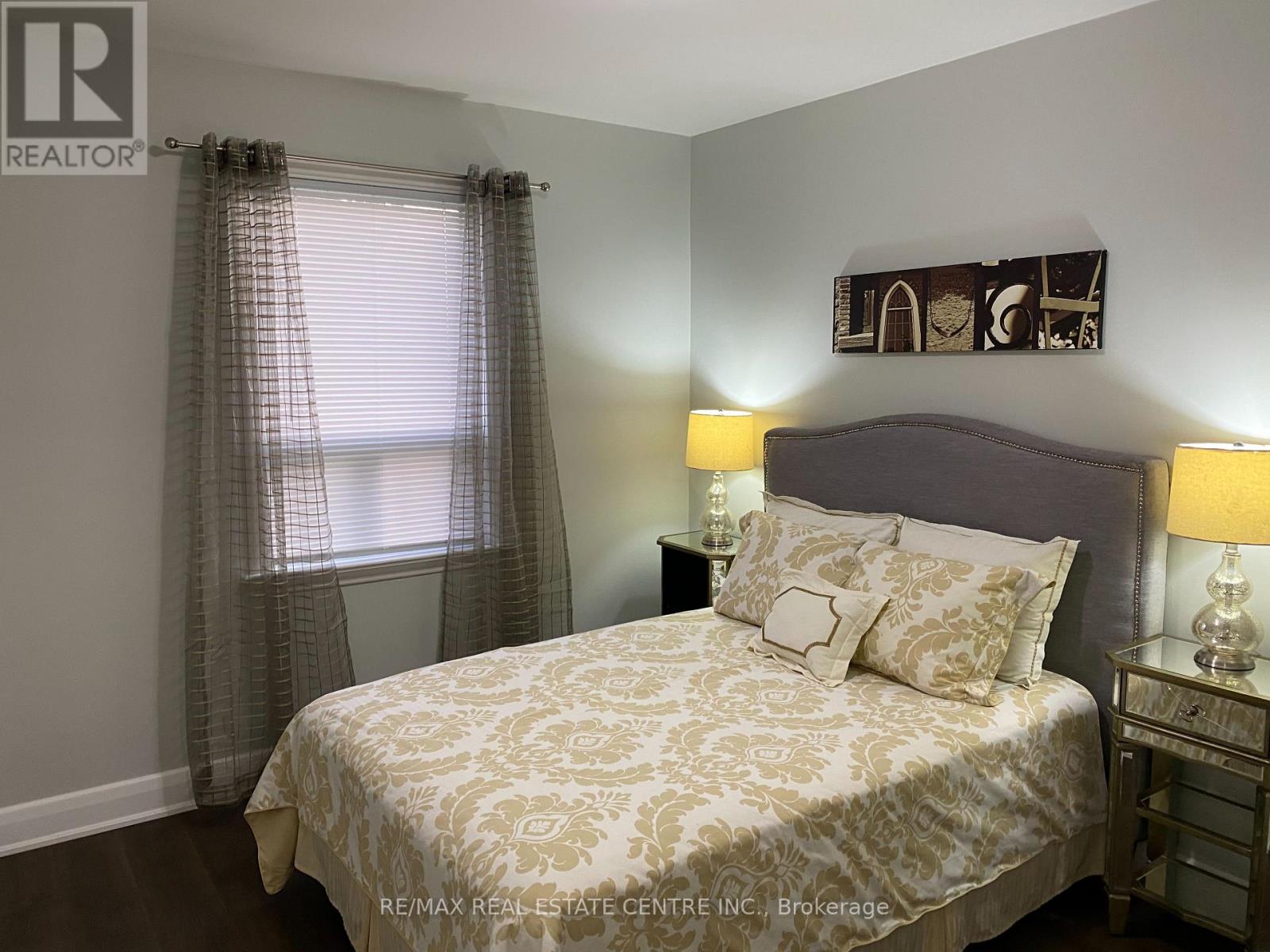 30 Pine Avenue N, Mississauga, Ontario  L5H 2P9 - Photo 18 - W12581894