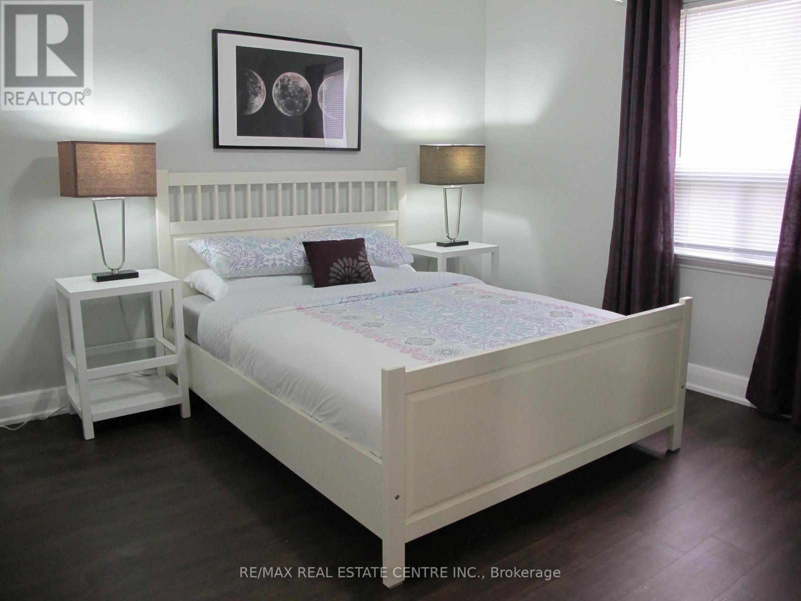 30 Pine Avenue N, Mississauga, Ontario  L5H 2P9 - Photo 21 - W12581894