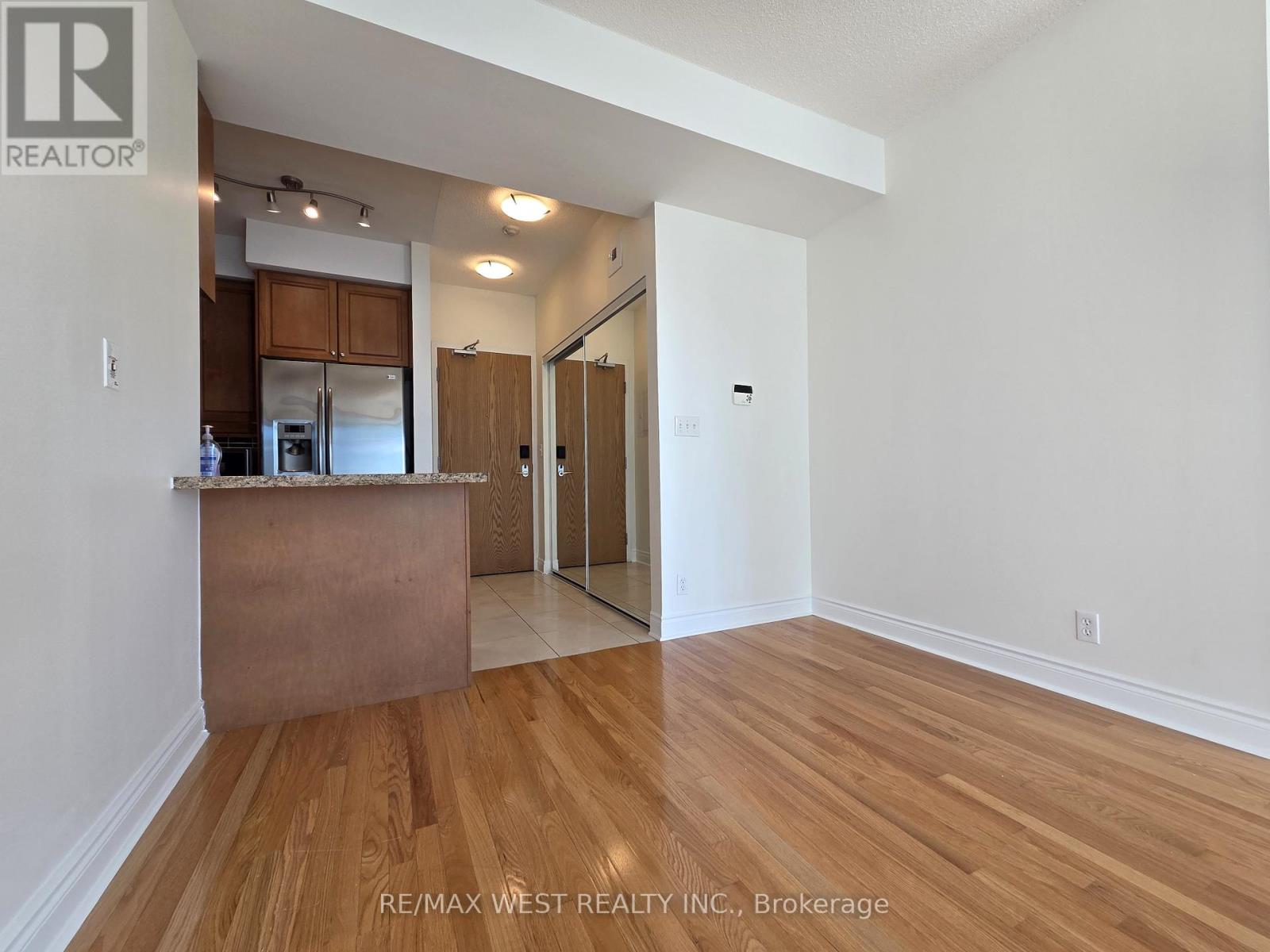 1604 - 1900 Lake Shore Boulevard W, Toronto, Ontario  M6S 1A4 - Photo 14 - W12581916