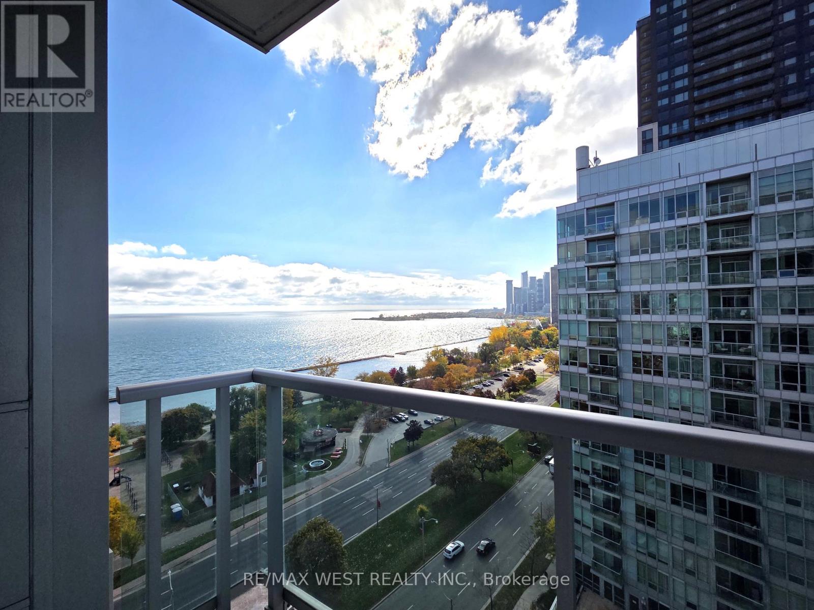 1604 - 1900 Lake Shore Boulevard W, Toronto, Ontario  M6S 1A4 - Photo 21 - W12581916