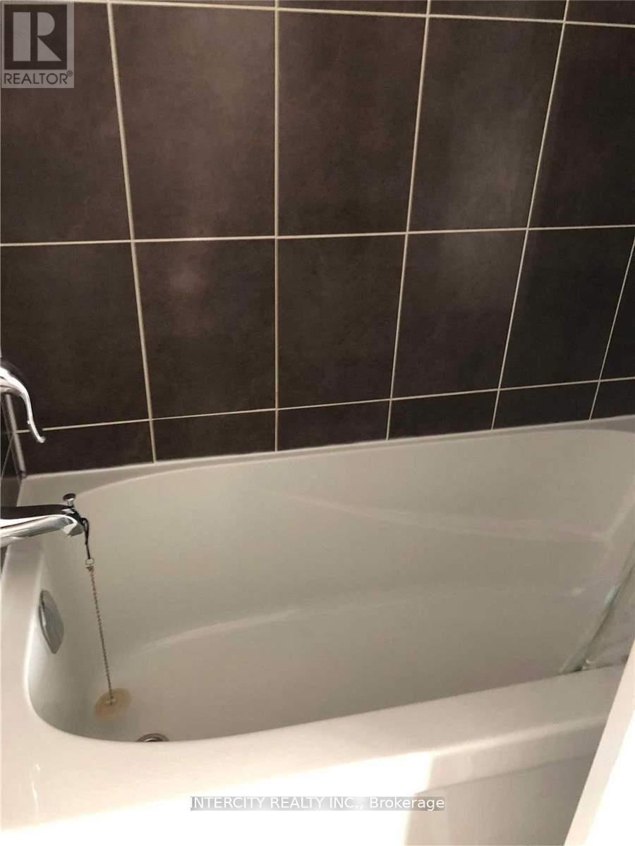 2504 - 1410 Dupont Street, Toronto, Ontario  M6H 0B6 - Photo 10 - W12581922