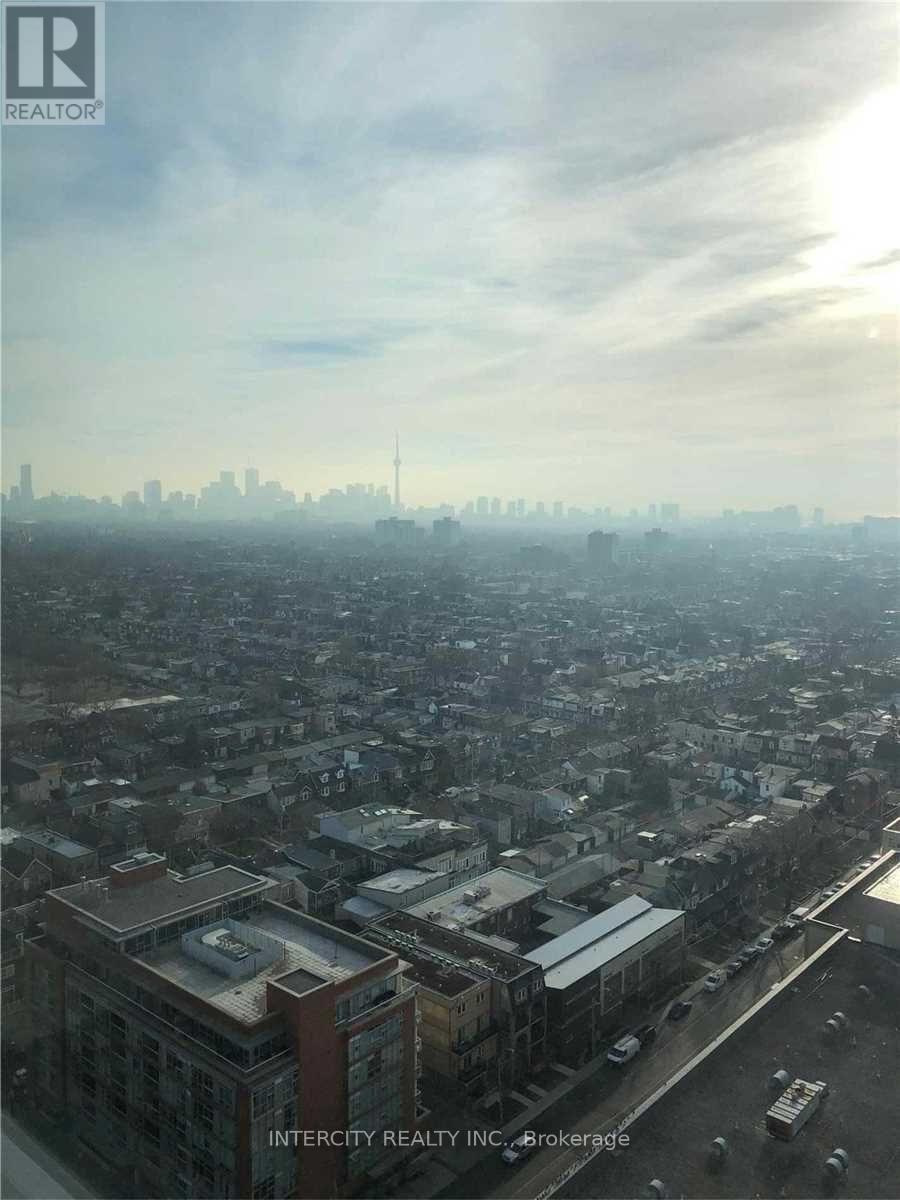 2504 - 1410 Dupont Street, Toronto, Ontario  M6H 0B6 - Photo 11 - W12581922