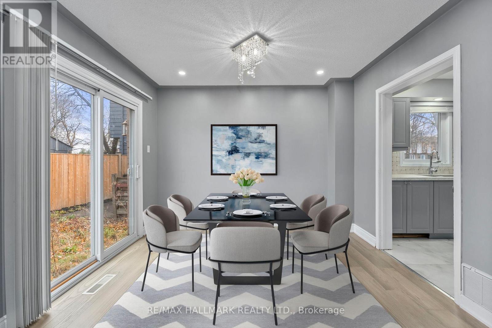 62 Bramhall Circle, Brampton, Ontario  L6V 2G4 - Photo 8 - W12581942