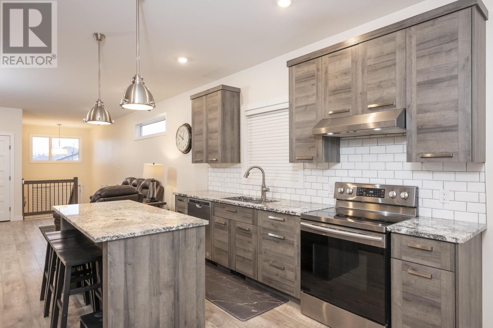 156 Cougar Cres, Thunder Bay, Ontario  P7C 0B8 - Photo 14 - TB253522