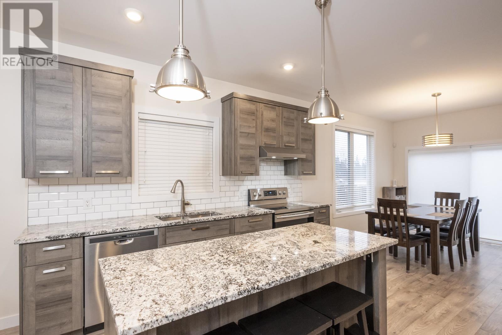 156 Cougar Cres, Thunder Bay, Ontario  P7C 0B8 - Photo 12 - TB253522