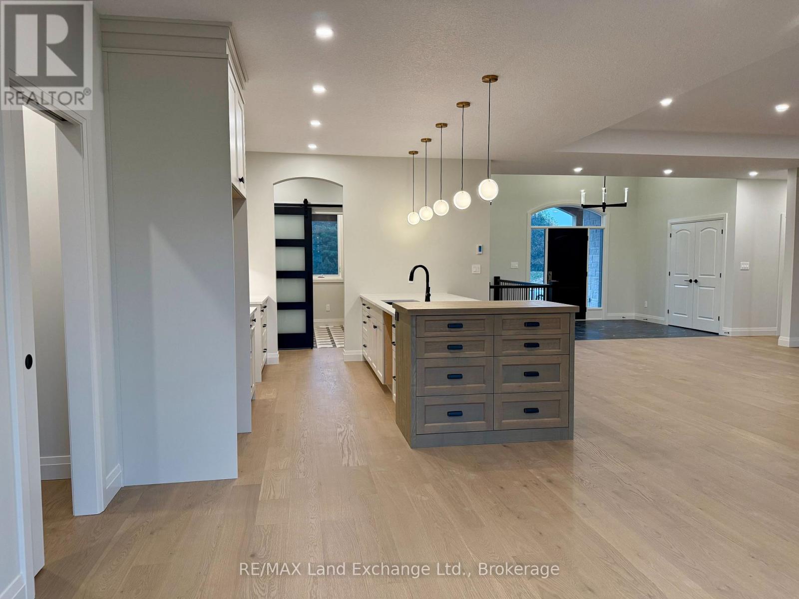 920 Bogdanovic Way, Huron-Kinloss, Ontario  N2Z 0H3 - Photo 10 - X12179356