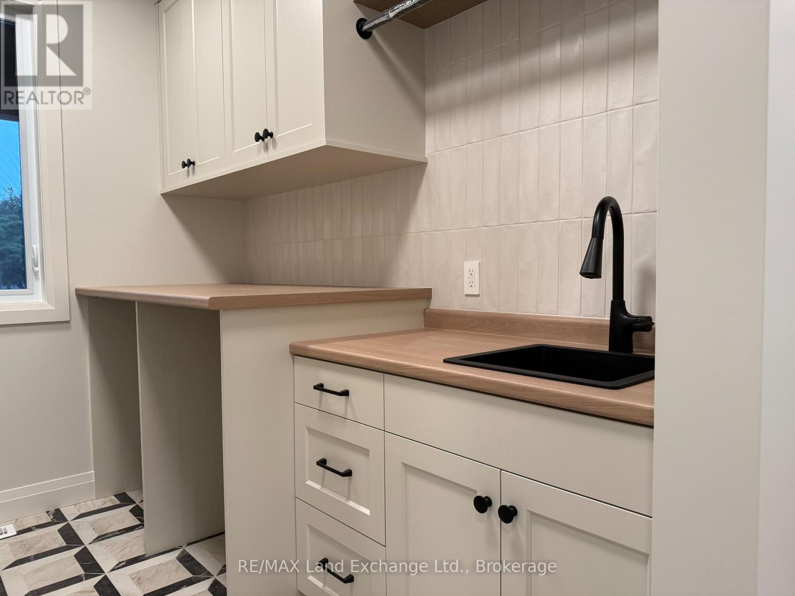 920 Bogdanovic Way, Huron-Kinloss, Ontario  N2Z 0H3 - Photo 26 - X12179356