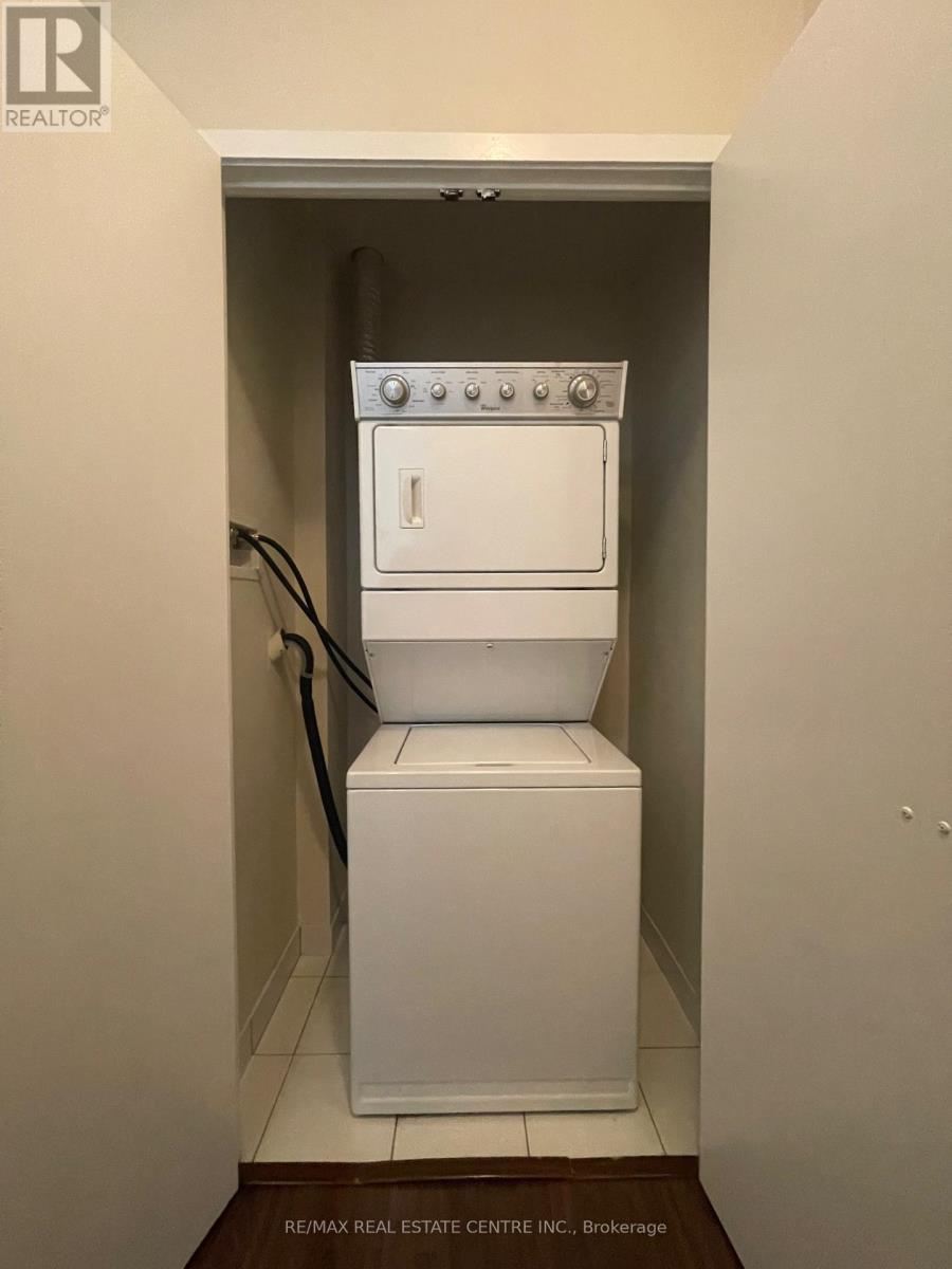 1007 - 840 Queens Plate, Toronto, Ontario  M9W 0E7 - Photo 27 - W12580270