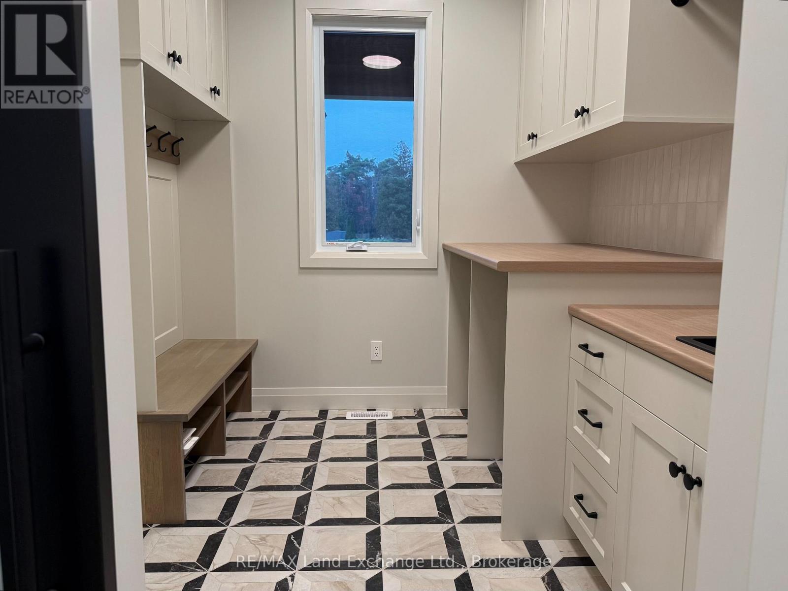 920 Bogdanovic Way, Huron-Kinloss, Ontario  N2Z 0H3 - Photo 23 - X12179356