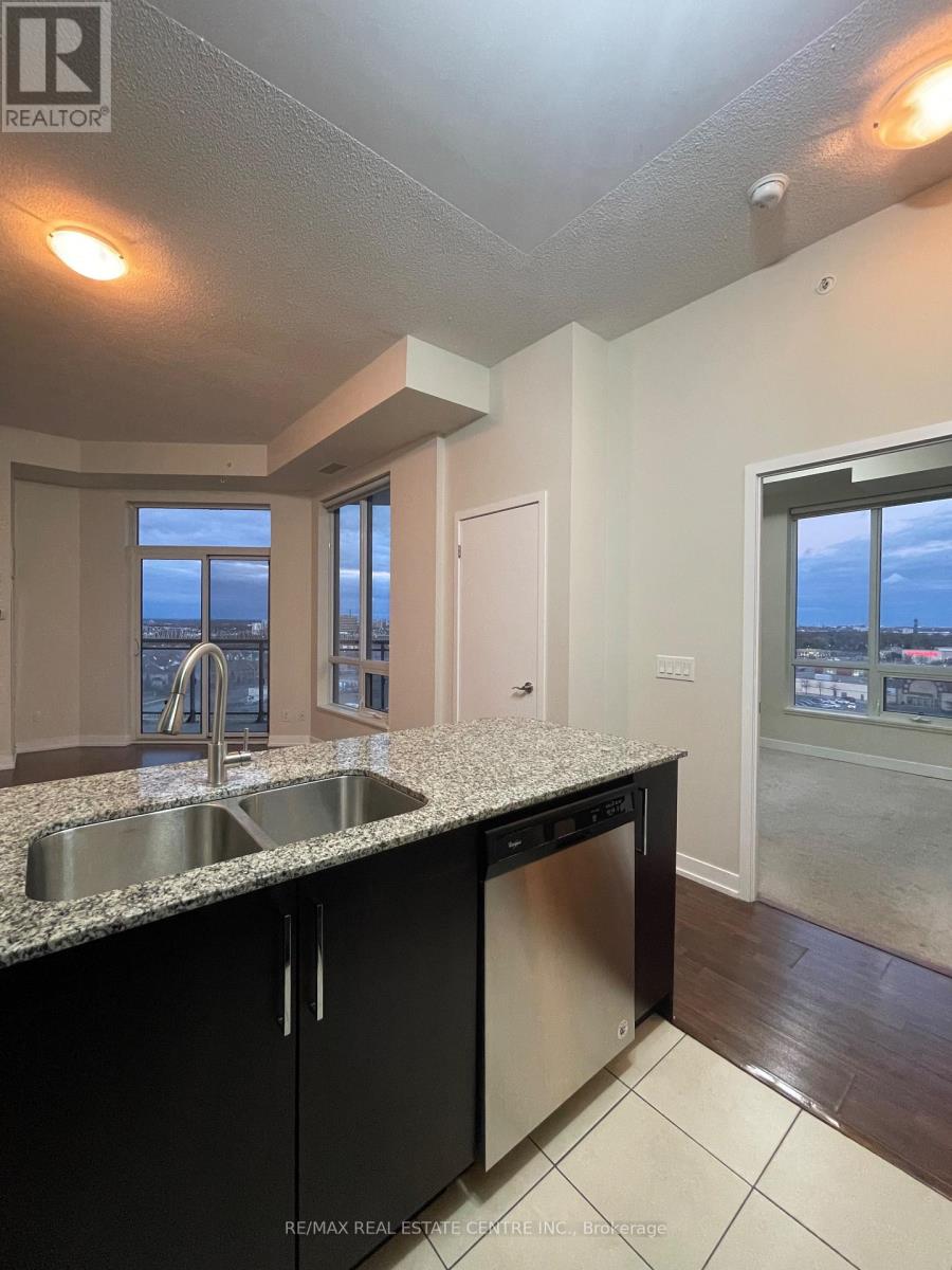 1007 - 840 Queens Plate, Toronto, Ontario  M9W 0E7 - Photo 17 - W12580270